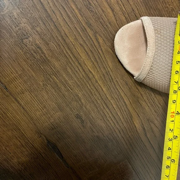 6.5 Nine West Heel - Picture 7 of 7